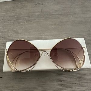 The owner mobius sunglasses. Brand new.